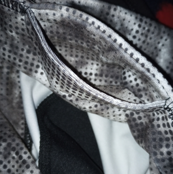 NWOT Danskin Workout Gym Yoga Leggings XL (14-16) BLACK WHITE SWIRL - Picture 7 of 11